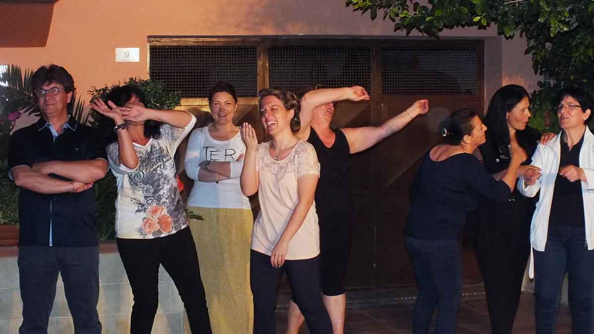 Monteparano Taranto serenata sposa