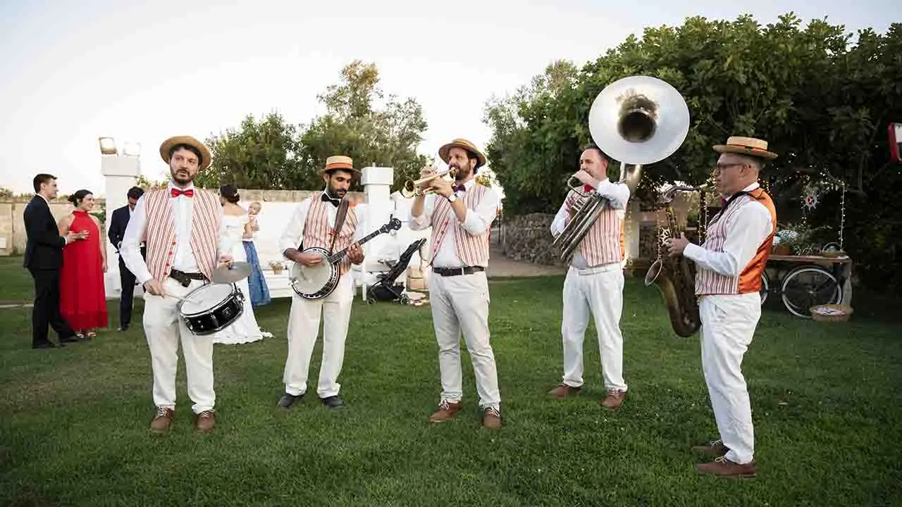apulian-wedding-aperitif-folk-jazz-retro-beats